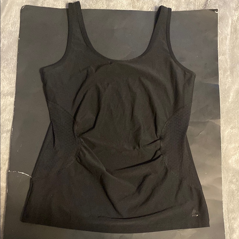 Black Fitted Sleeveless Tank Top